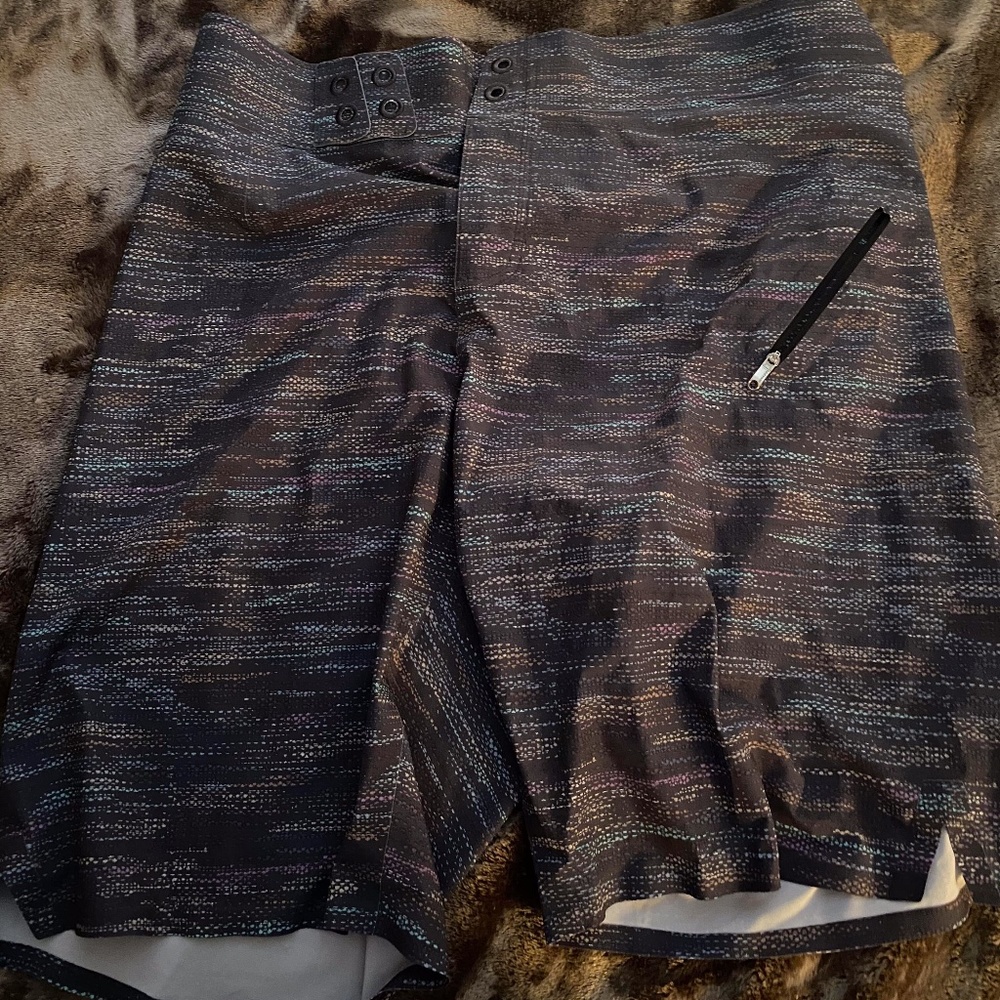 Lululemon mens shorts